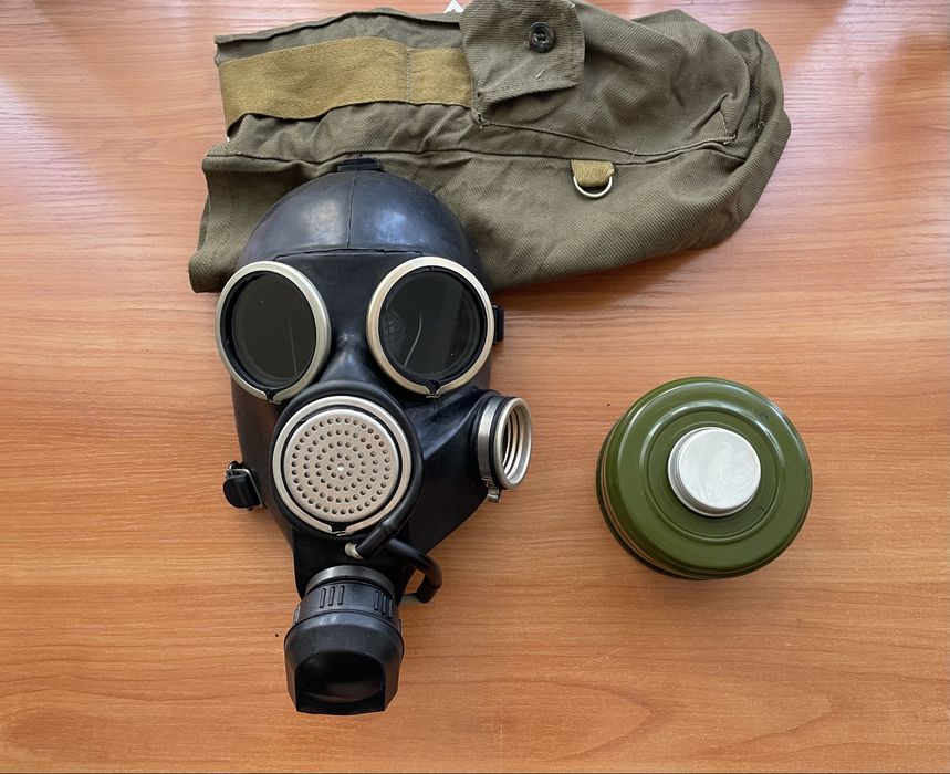 Рядък руски противогаз ГП-7В