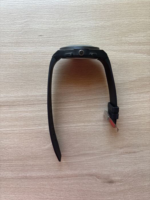 Наручные часы Karima,