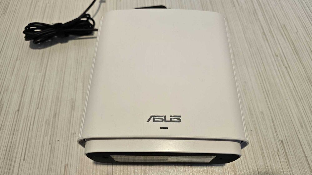 Asus Zenwifi AC CT8 (2 pack) Mesh Wi-Fi Triband Wi-Fi 5 – 802.11ac