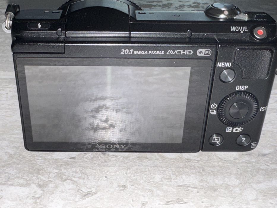 Sony a5000 и 3 обектива
