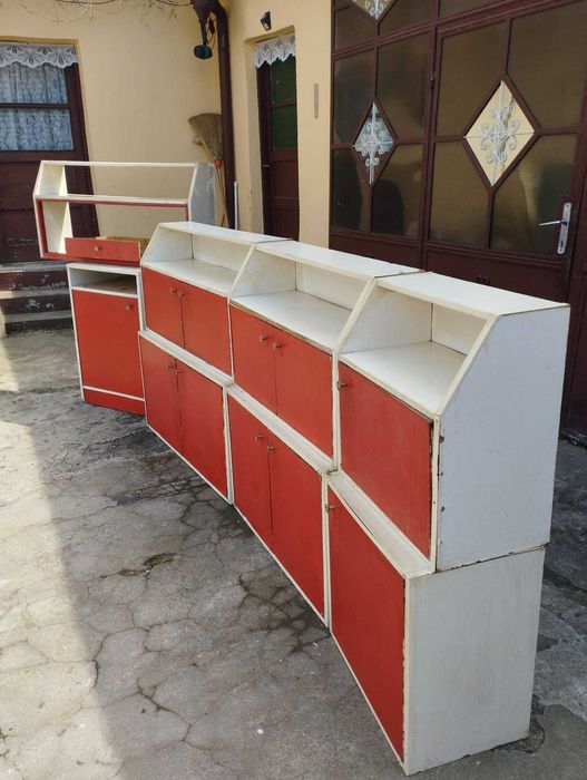 0772226476 Vand corpuri mobila bucatarie , calitate , negociabil .
