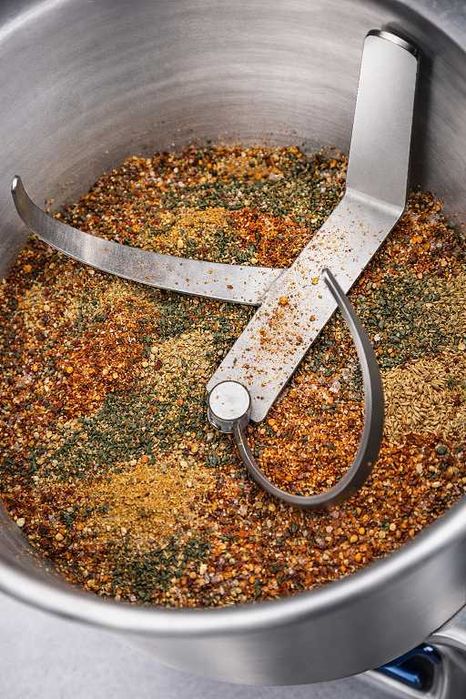 Malaxor carne, aluat, condimente, fainuri, premixuri-120 litri