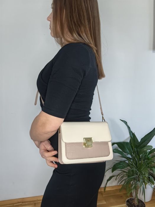 Чанта дамска малка