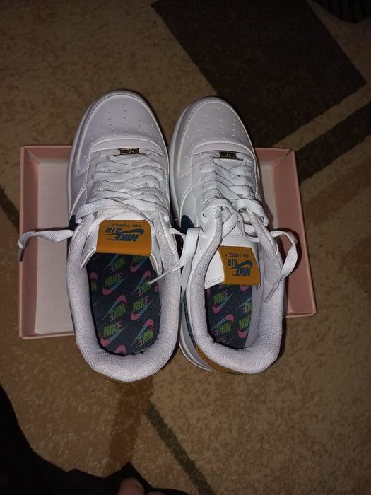 Кроссовки мужской