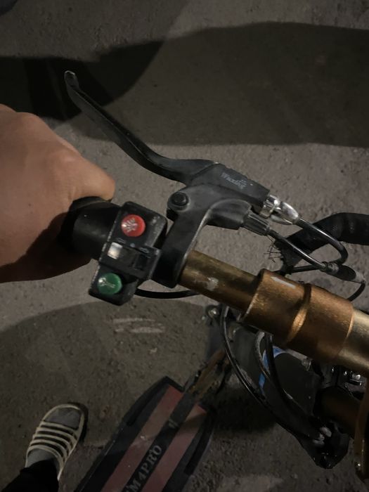 Продам электро самокат