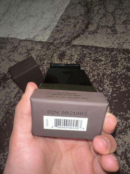 Vând Tom Ford Tobacco Vanille – Eau de Parfum, 100 ml. Parfum elegant