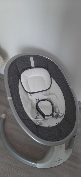 Детска люлка.Удобна и практична