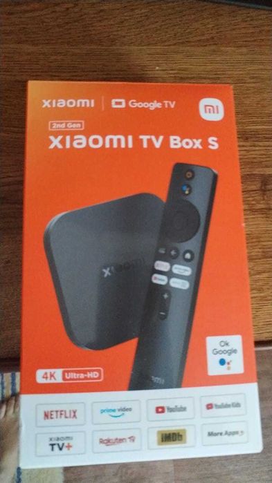 Телевизор  PHILIPS  с документами