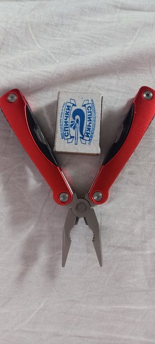 Нож раскладной универсальный