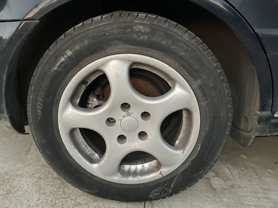 Джанти с гуми 15 цола 5х112