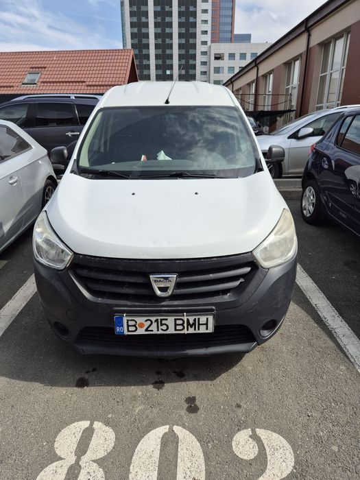 Vand dacia doker