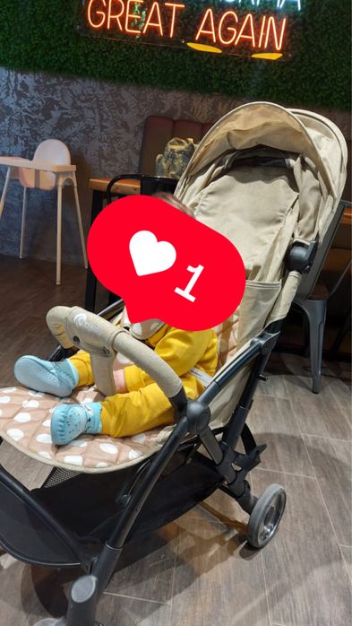 Коляска прогулочная