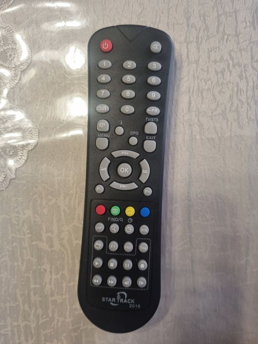 Тюнер HD box 100.