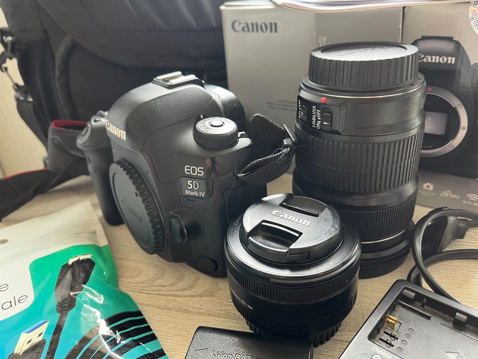 Профессиональная камера Canon 5D Mark 4