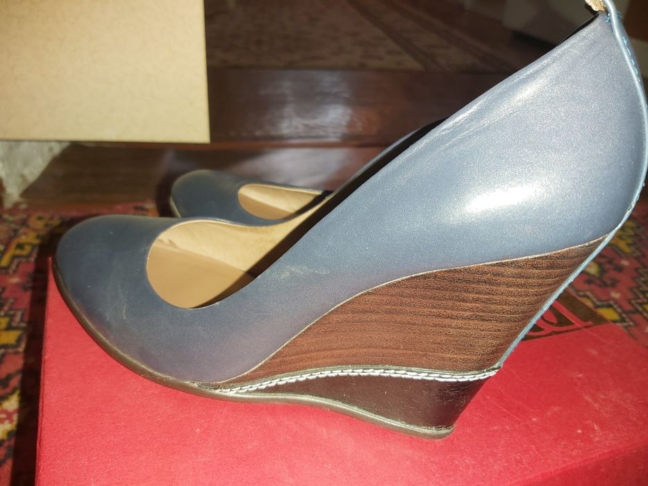 Новые туфли 38 размера