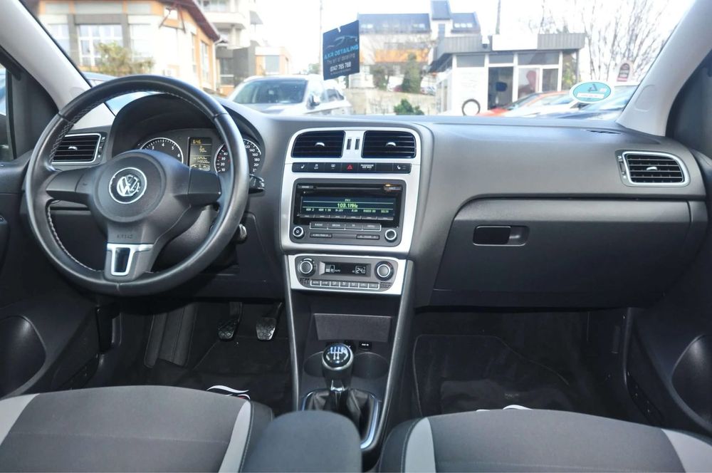 Vând/Schimb Volkswagen VW Polo 1.2  2014 Life în Garanție