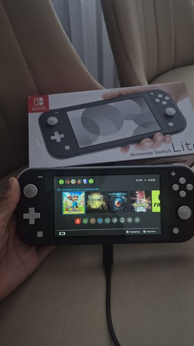 Nintendo switch lite Grey