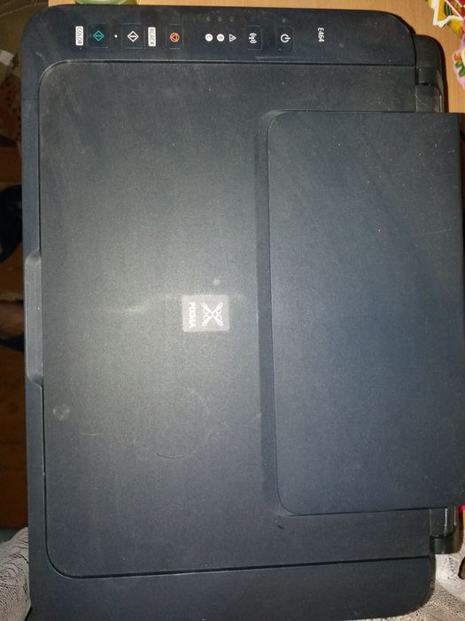 Продам принтер без картриджей