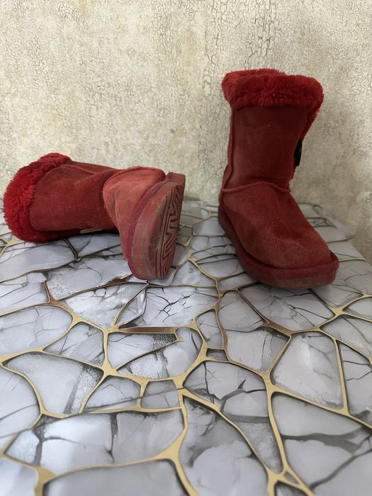 Женские красные полусапожки с мехом