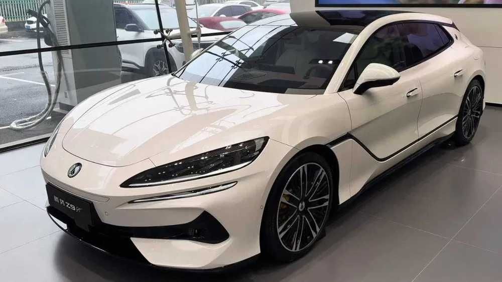 Denza Z9 dm-i EV pod zakaz