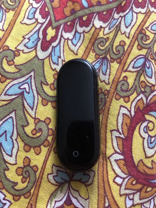 Продам фитнес часы простые