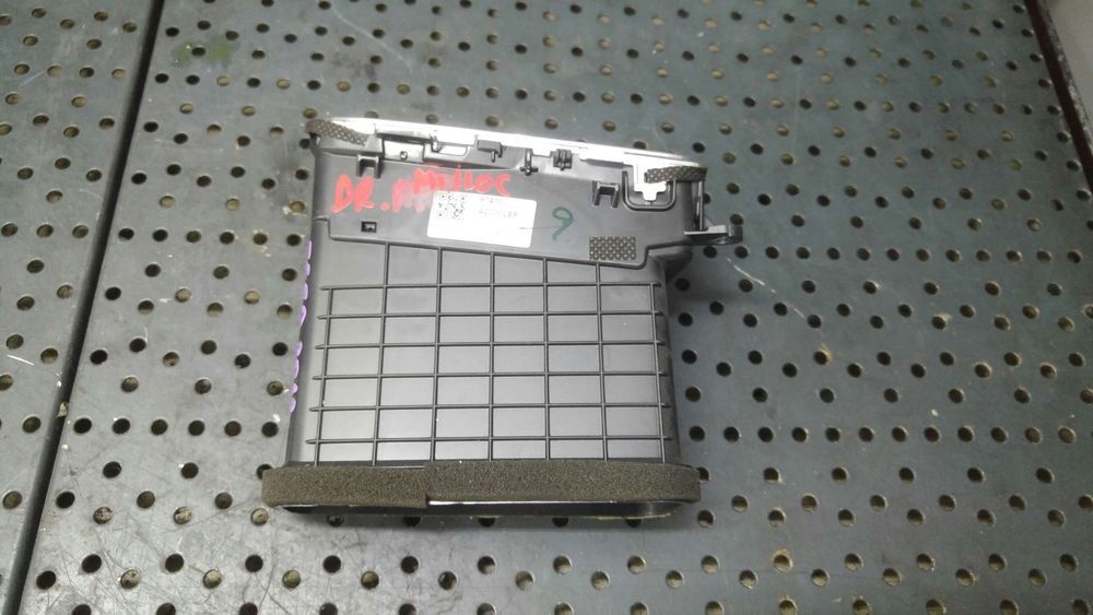 Grila ventilatie bord dreapta mijloc kia ceed 2 jd 97410a2000lef