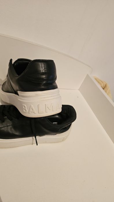 Продам обувь  разные качественную оригинал.