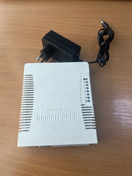 Mikrotik CR S106-1C-6S