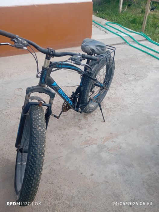 Velik shroki balonli