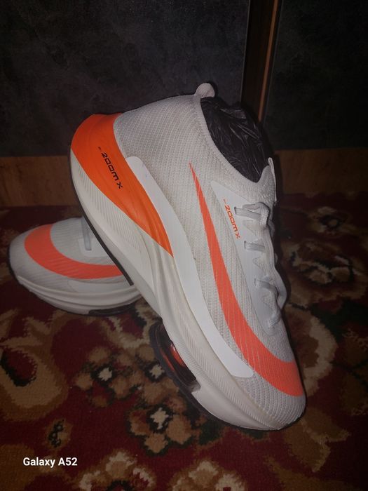 Zoomx krasofka 44 razmer