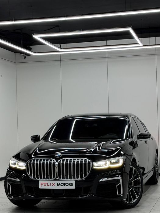 BMW 730i xDrive 2021
