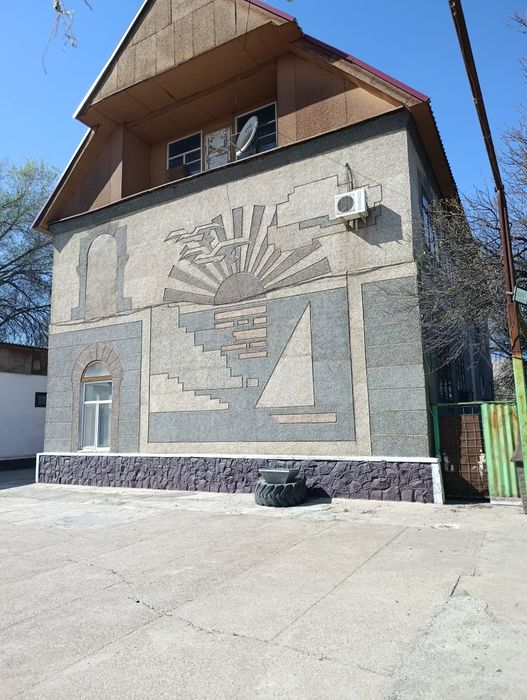 Продам большой дом