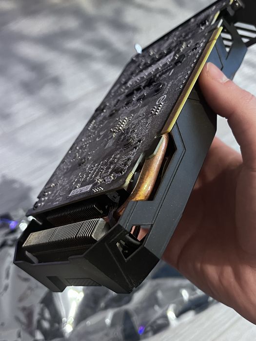 Видео карта Gigabyte Radeon Rx 560 4GB