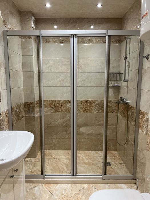 Дава се под наем Двустаен апартамент в Варна, Зимно кино Тракия - 101 кв.м за 700 € - Снимка #13