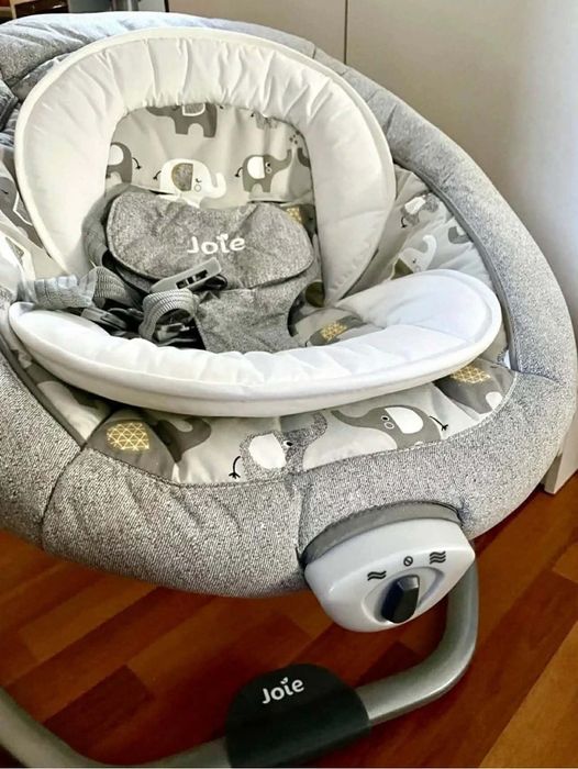 Leagăn electric  pentru bebe - Joie - (max 13 kg)
