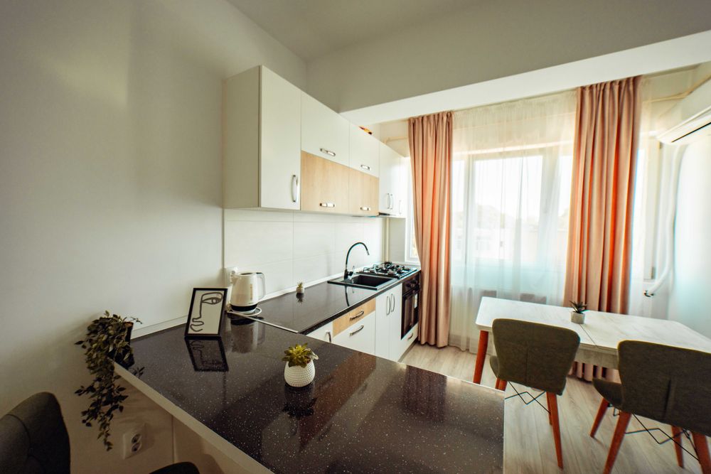 Regim Hotelier Centru Iasi #1-2-3 Camere /Vouchere / Factura F