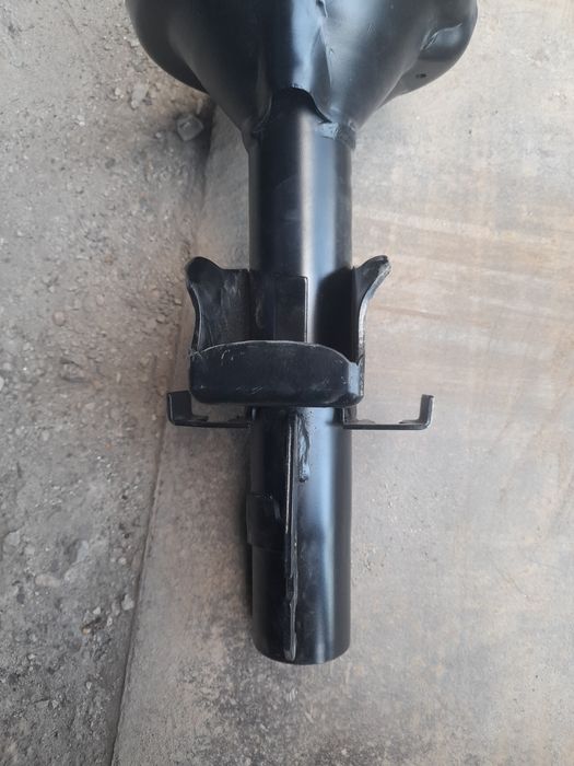 Задняя стойка Ford Mondeo