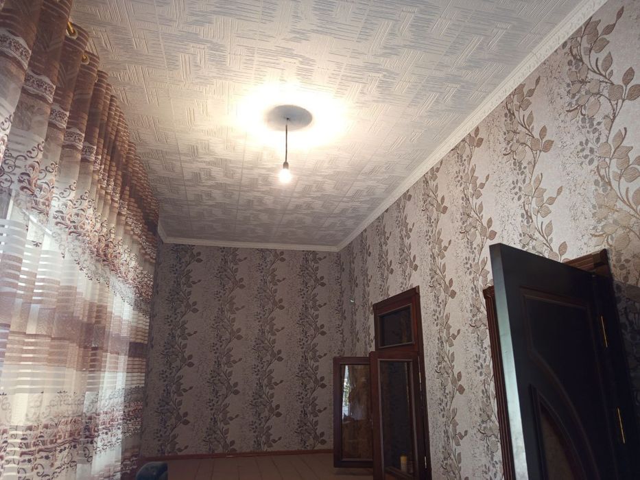 Карманада ховли сотилади