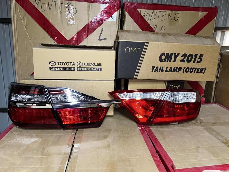 Toyota Camry 55/Камри 55 задний фонарь NYF.  TOYOTA/LEXUS