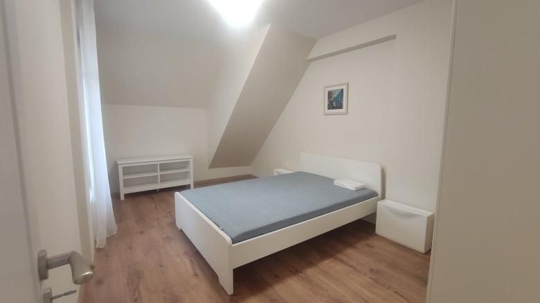 Дава се под наем Двустаен апартамент в Варна, Левски - 54 кв.м за 562 € - Снимка #4