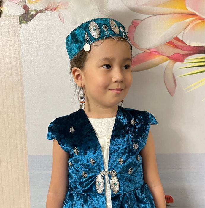 Национальная одежда камзол