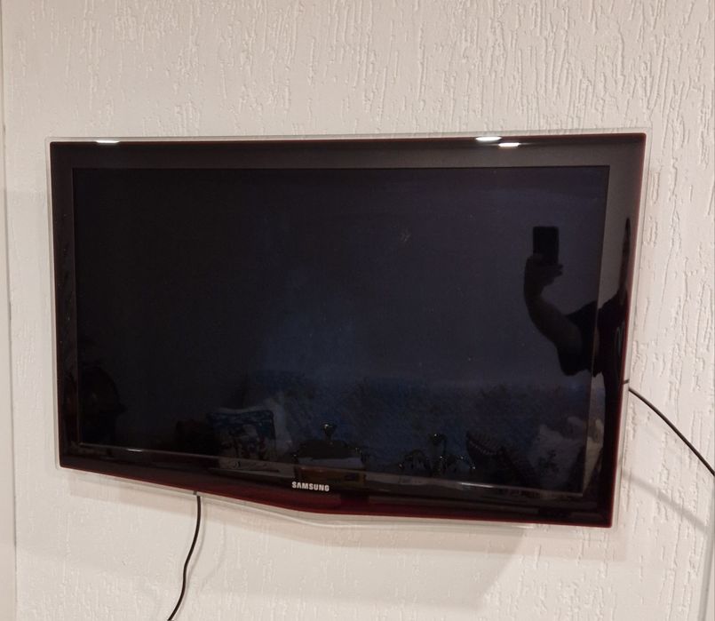 Телевизор Samsung