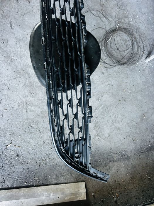 Решетка за предна броня - vw Tiguan 1