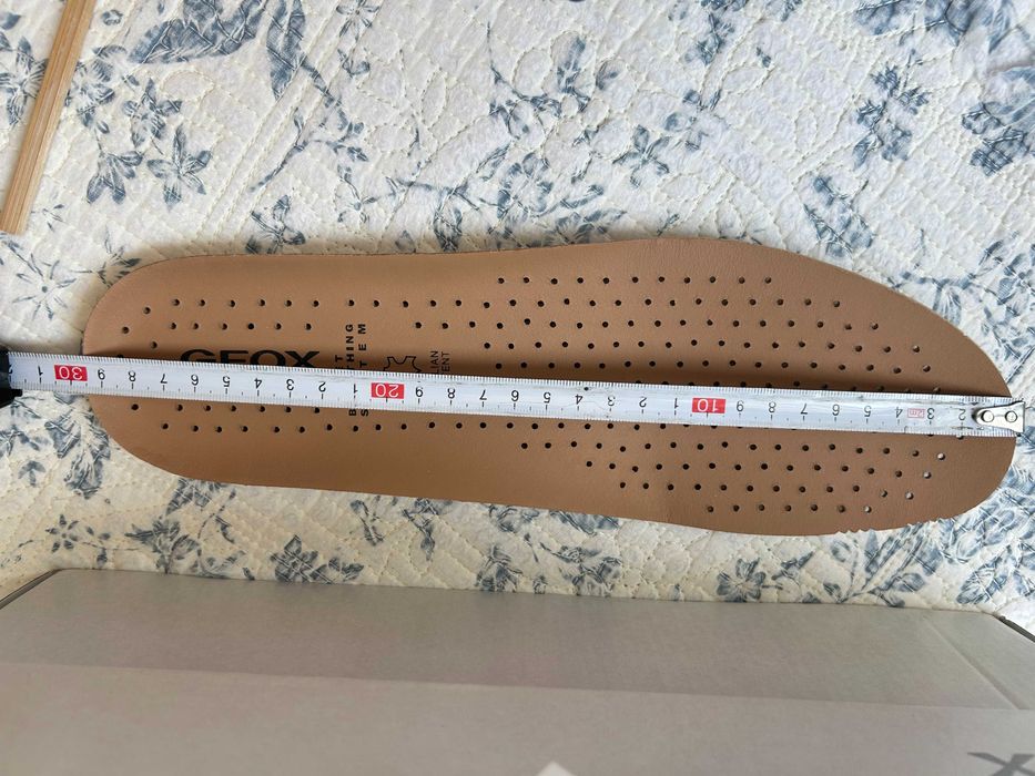 Нови Geox Nebula  размер 44, отговарят на 45