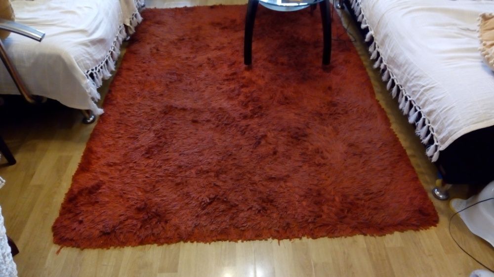 Прекрасен Килим.