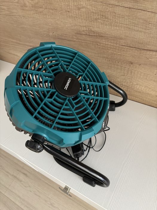 Акумулаторен вентилатор VONROC