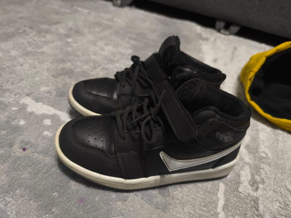 Демисезонные ботинки Турция