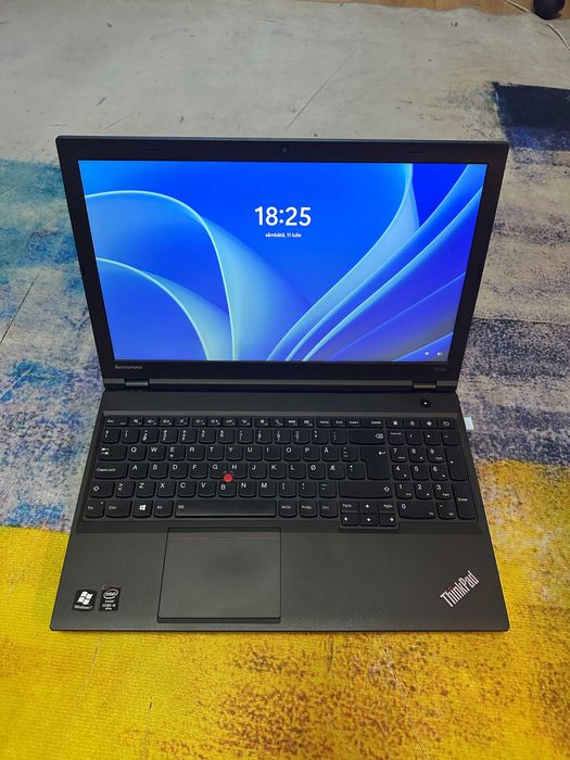 laptop lenovo T540p, i5, 8 gb, ssd, full hd, tast luminata