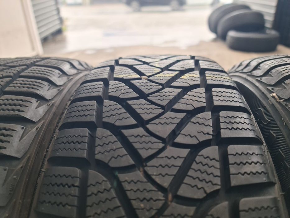195 60 16 C Firestone 4 anvelope iarna ca noi