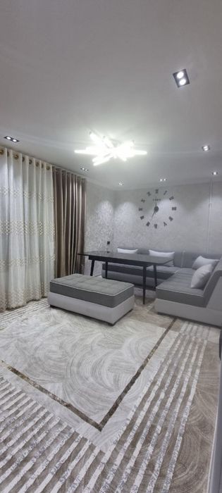 Чилонзор 23 Фарход Бозор 1-2/3/5 42м2 бал 2х6